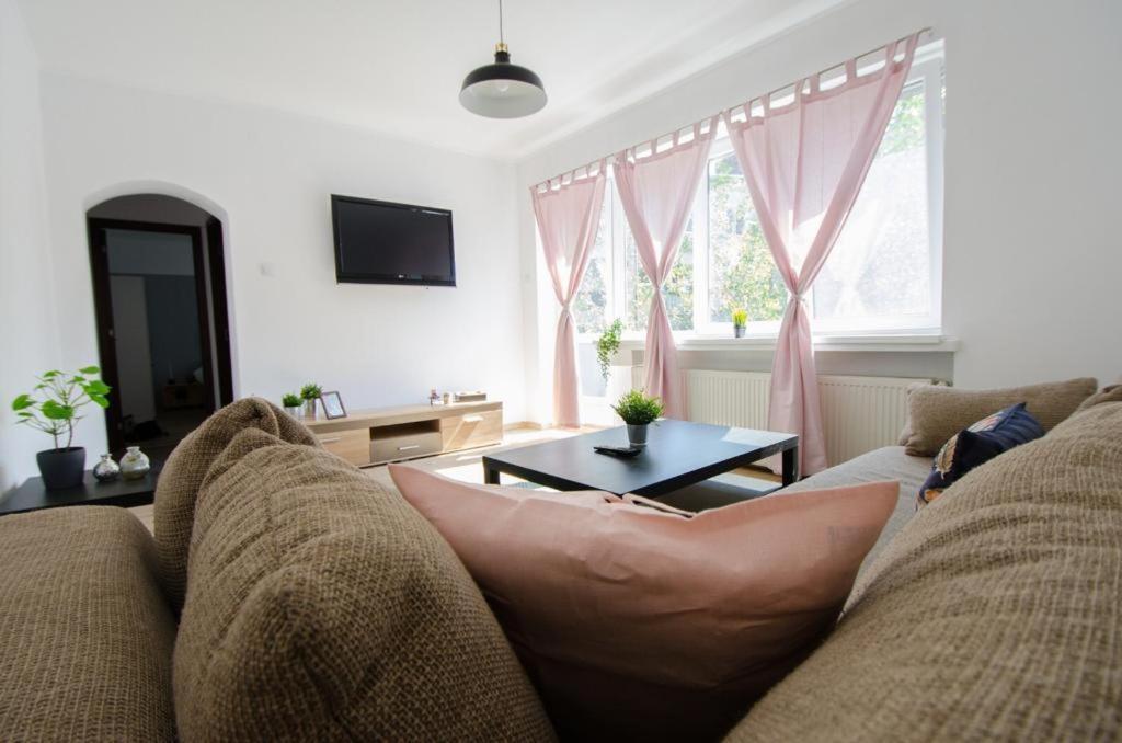 Bright Apartment Near Cismigiu And Old Town 布加勒斯特 外观 照片